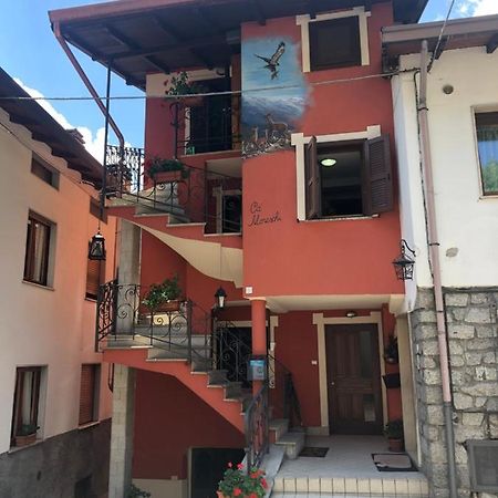 Casa Vacanze Ca' Moreschi Berzo Екстериор снимка