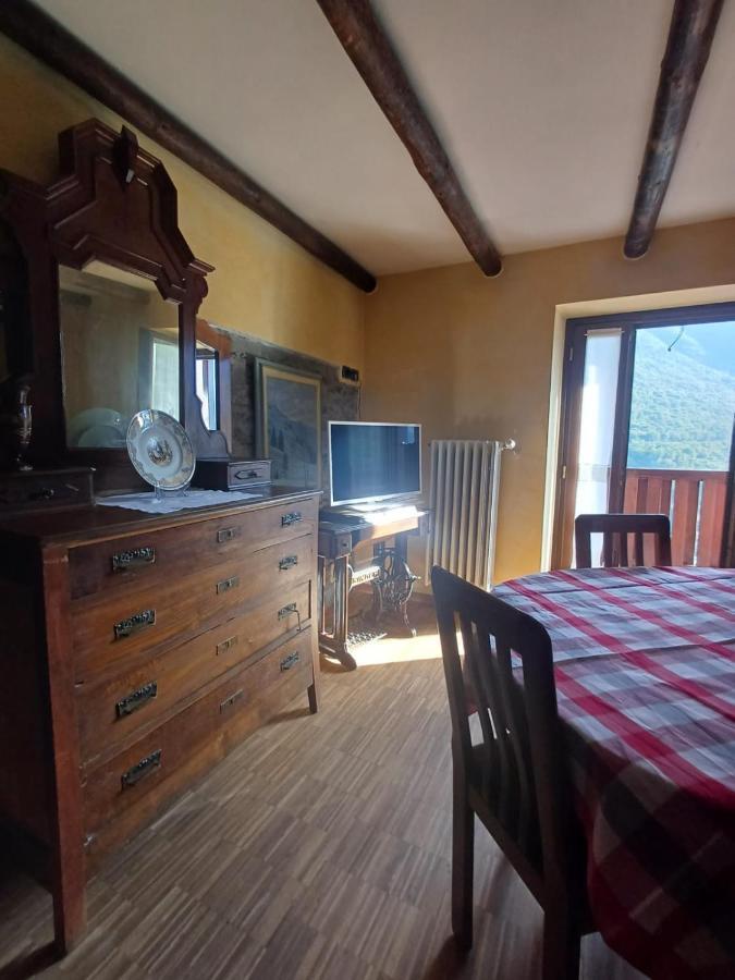 Casa Vacanze Ca' Moreschi Berzo Екстериор снимка