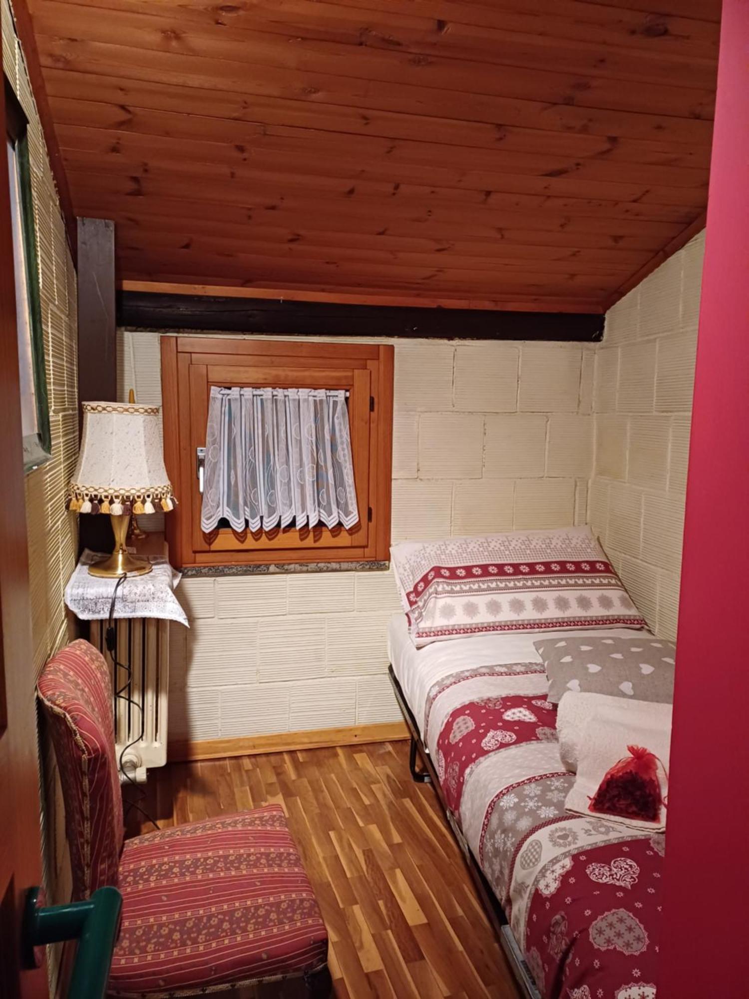 Casa Vacanze Ca' Moreschi Berzo Екстериор снимка
